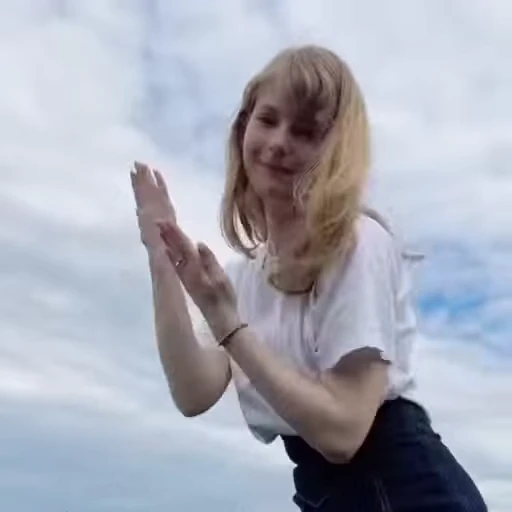 😉 Стикер «ella freija элла фрея» для Telegram