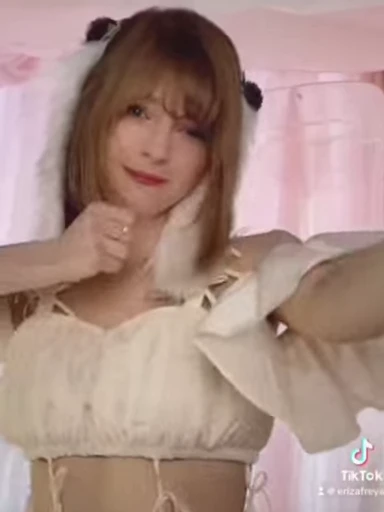 💘 Стикер «Ella Freya» для Telegram