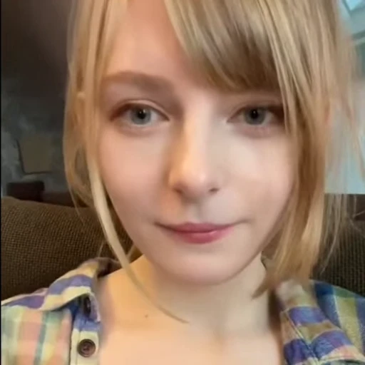 🥴 Стикер «Ella Freya» для Telegram