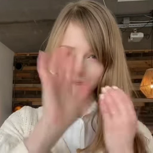 Стикерпак Ella Freya для Telegram