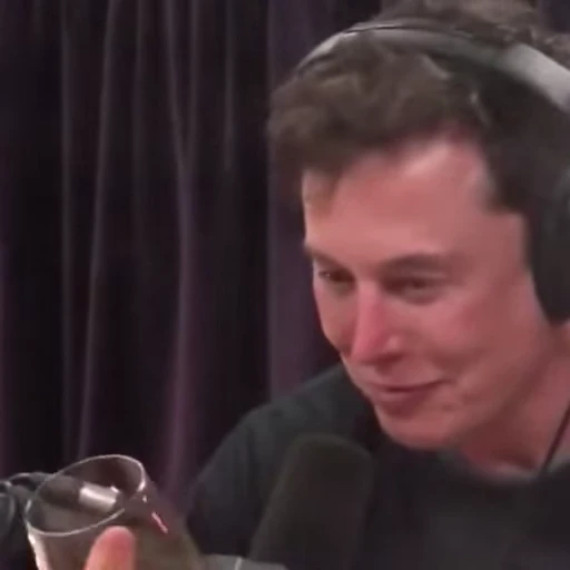 🥃 Стикер «The great Elon Musk emotes 2» для Telegram
