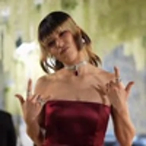 🤩 Эмодзи «Алиса Лю» для Telegram