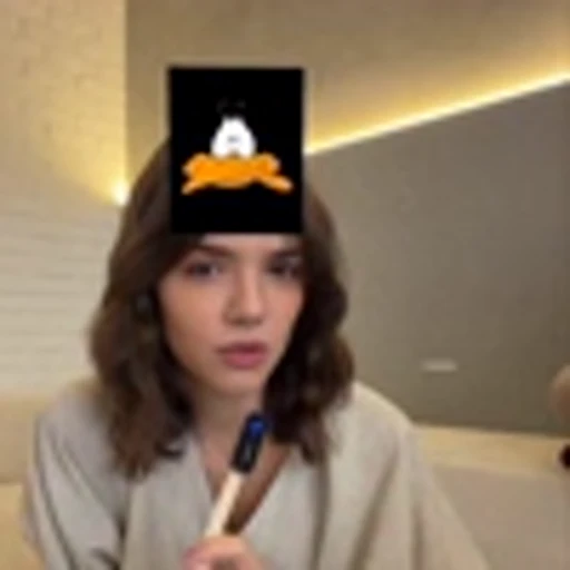 🤩 Эмодзи «Евгения Медведева» для Telegram