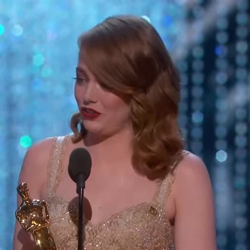🫶 Стикер «Emma Stone» для Telegram