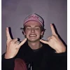 Стикер 26 Набор эмоджи с музыкантом «Payton Moormeier Пэйтон Мурмайер»