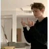 Стикер 52 Набор эмоджи с музыкантом «Payton Moormeier Пэйтон Мурмайер»