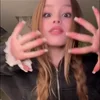 🥰 Эмодзи «Милана Стар» для Telegram