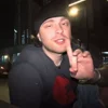 Стикер 20 Эмоджи