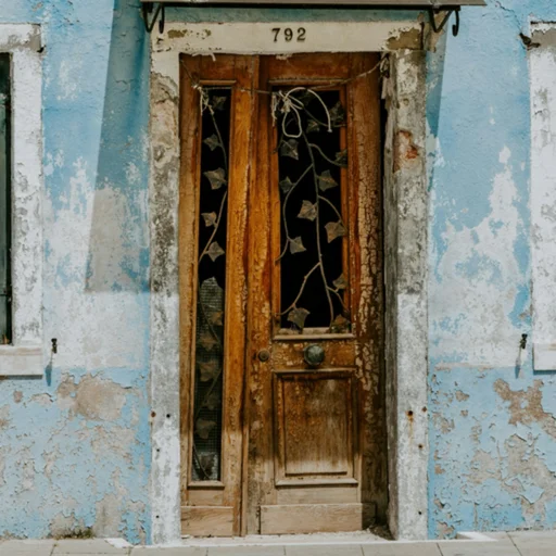 🚪 Стикер «Входные двери» для Telegram