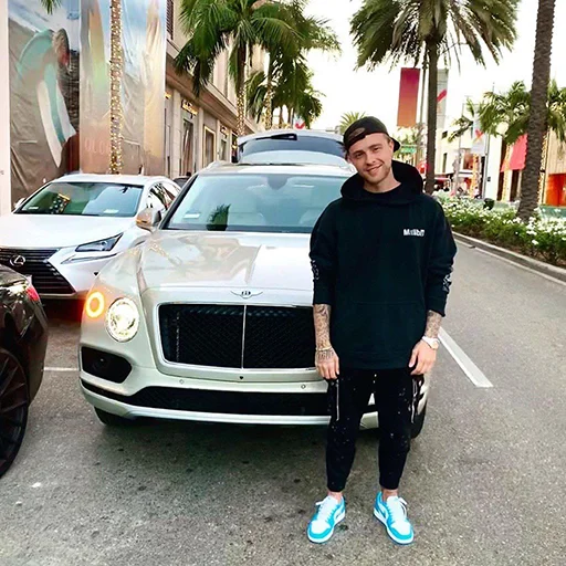 🚘 Стикер «Егор Крид (Egor Krid / Kreed)» для Telegram