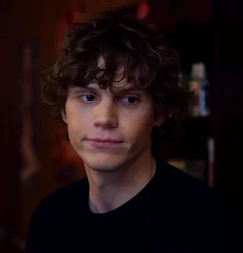😐 Стикер «Evan Peters» для Telegram