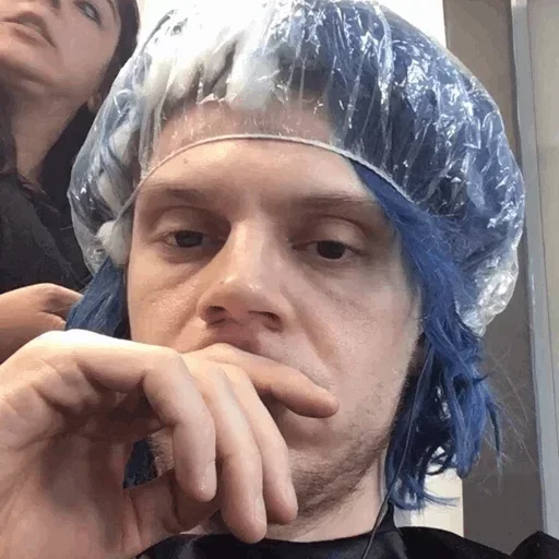 😐 Стикер «Evan Peters» для Telegram