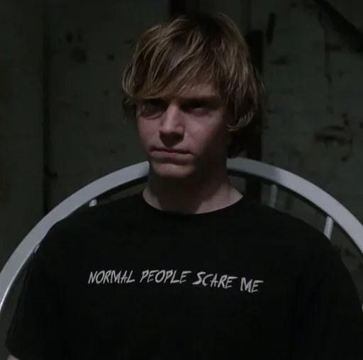 😐 Стикер «Evan Peters» для Telegram