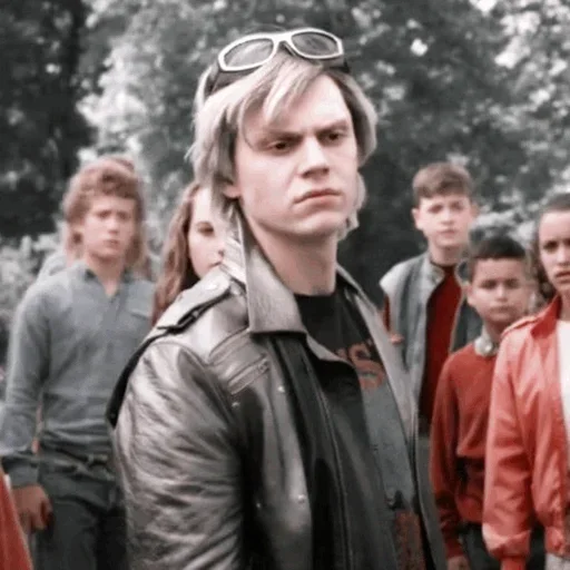 😐 Стикер «Evan Peters» для Telegram