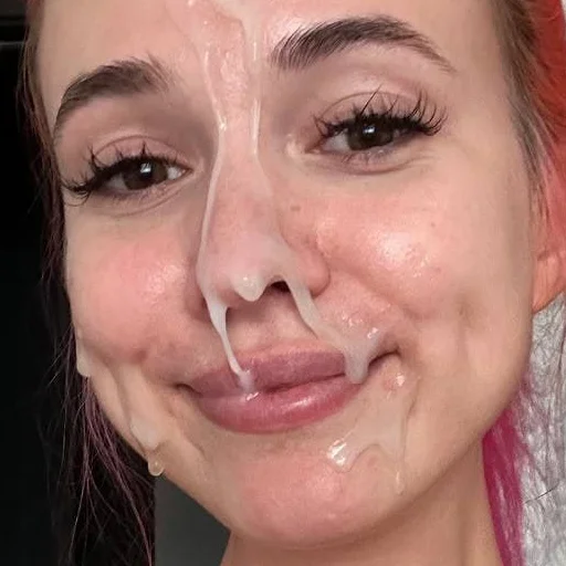 💋 Стикер «раздень девушку -» для Telegram