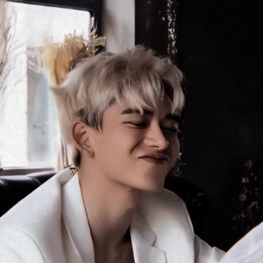 ⛓ Стикер «LUCAS NCT» для Telegram
