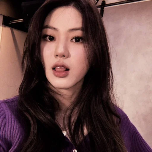 🎐 Стикер «EUNBIN CLC» для Telegram