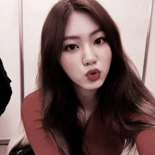 🎐 Стикер «EUNBIN CLC» для Telegram