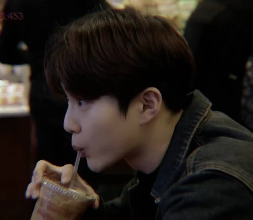 ⚱️ Стикер «SUHO EXO» для Telegram
