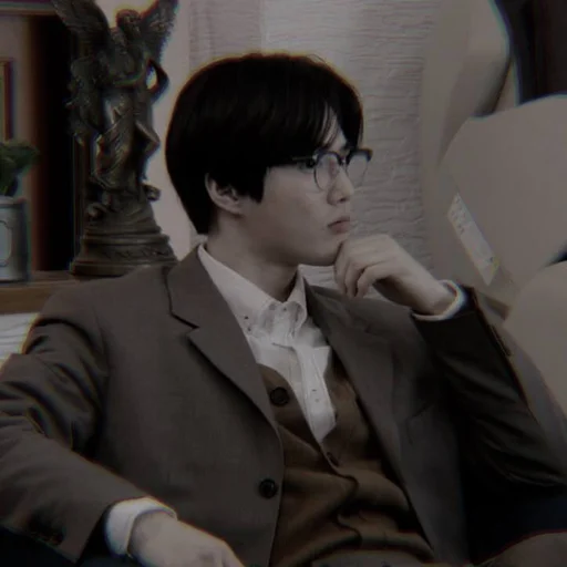 ⚱️ Стикер «SUHO EXO» для Telegram