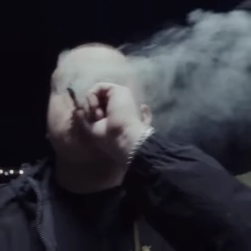 😶‍🌫️ Стикер «FRIENDLY THUG 52» для Telegram
