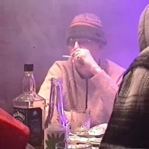 🚬 Стикер «FRIENDLY THUG 52» для Telegram