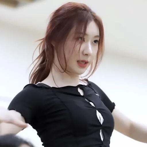 🌡 Стикер «Chaeryeong» для Telegram