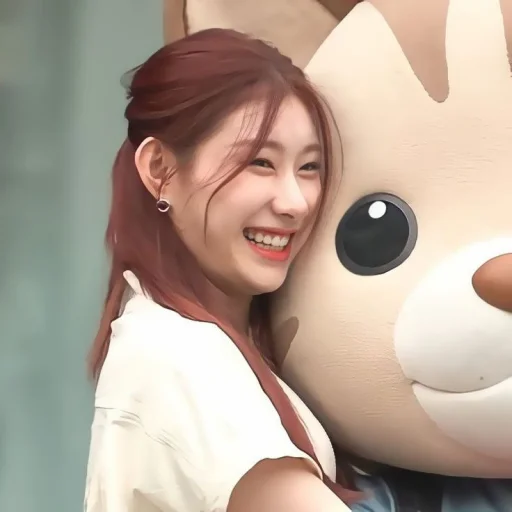 🌡 Стикер «Chaeryeong» для Telegram