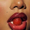 👄 Эмодзи «female vibe» для Telegram