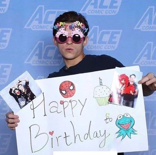 😏 Стикер «Tom Holland» для Telegram