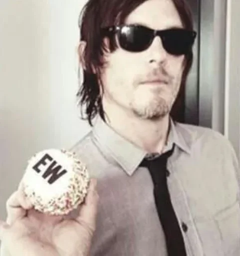 😎 Стикер «Norman Reedus» для Telegram