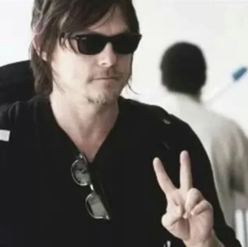 ✌️ Стикер «Norman Reedus» для Telegram