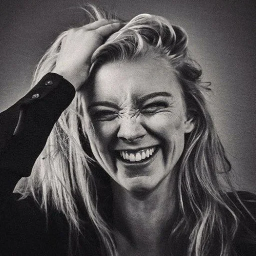 😂 Стикер «Natalie Dormer» для Telegram