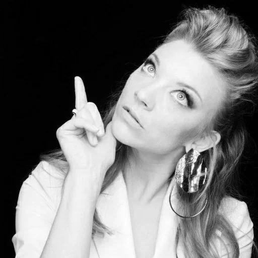 🙄 Стикер «Natalie Dormer» для Telegram