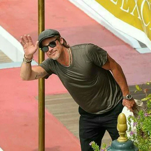 ✋ Стикер «Brad Pitt» для Telegram