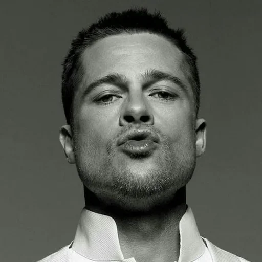 😘 Стикер «Brad Pitt» для Telegram
