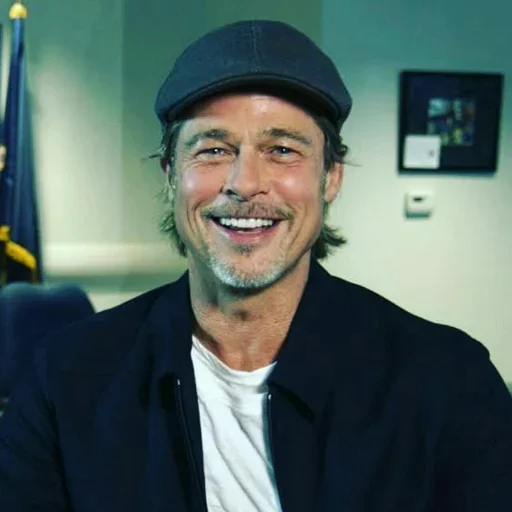 😂 Стикер «Brad Pitt» для Telegram