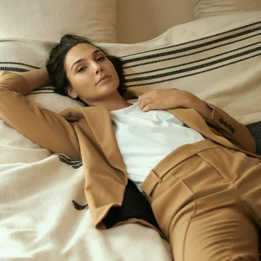 🥴 Стикер «Gal Gadot» для Telegram