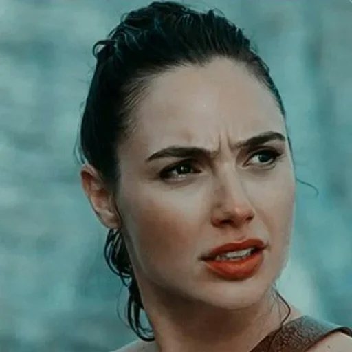 😧 Стикер «Gal Gadot» для Telegram