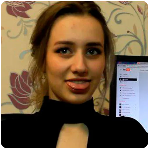 😛 Стикер «Russian girl» для Telegram