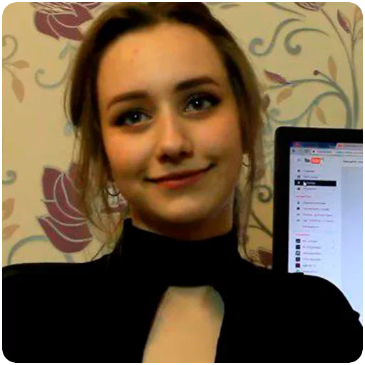 😇 Стикер «Russian girl» для Telegram