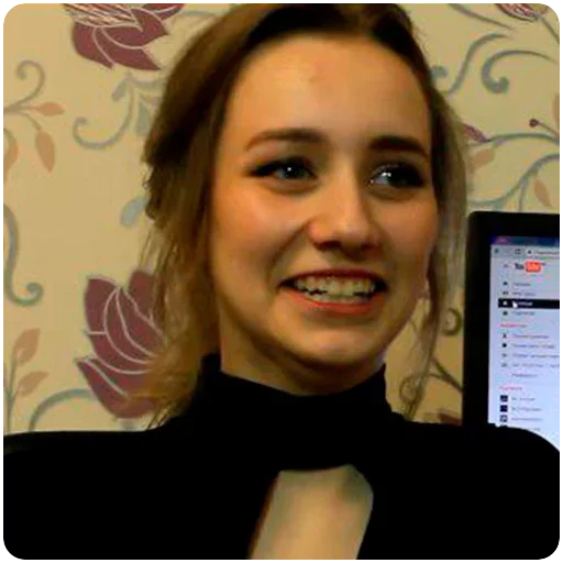 😕 Стикер «Russian girl» для Telegram