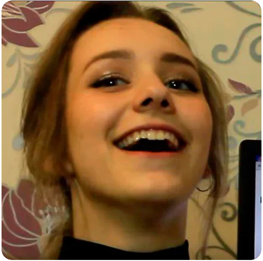 🤣 Стикер «Russian girl» для Telegram