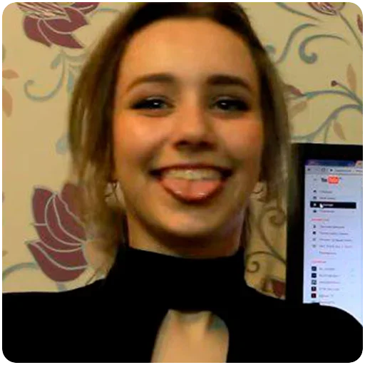 😛 Стикер «Russian girl» для Telegram