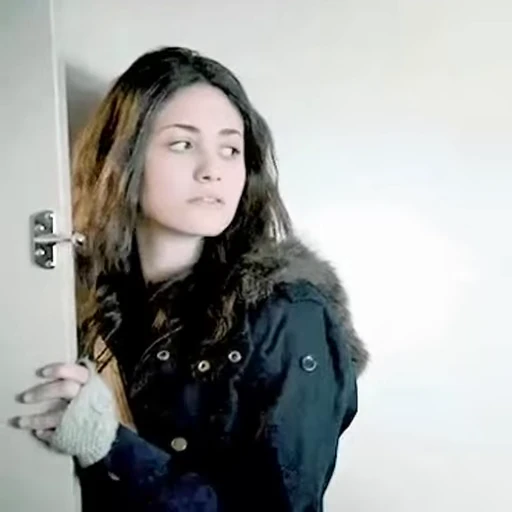😐 Стикер «Fiona Gallagher» для Telegram