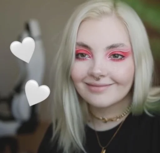 💟 Стикер «дашка каплан» для Telegram