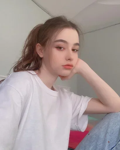 💜 Стикер «foR giRlZ)» для Telegram