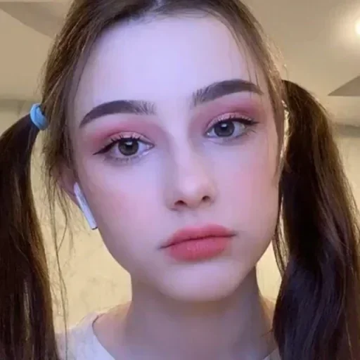 💜 Стикер «foR giRlZ)» для Telegram