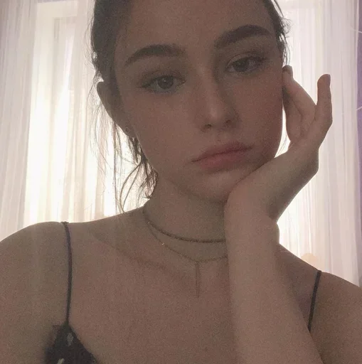 💜 Стикер «foR giRlZ)» для Telegram