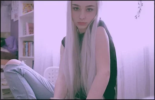 💜 Стикер «foR giRlZ)» для Telegram
